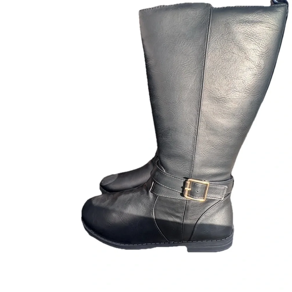 New Black‎ The Children’s Place Boots with Buckle and Zipper size 6Youth